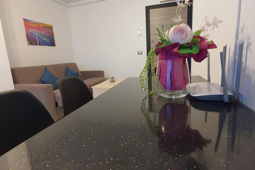 Alezzy Beach Apartament Prima Linie La Mare Năvodari Buitenkant foto