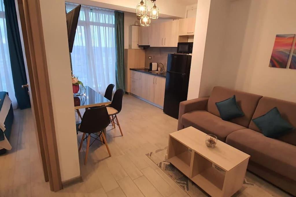 Alezzy Beach Apartament Prima Linie La Mare Năvodari Buitenkant foto