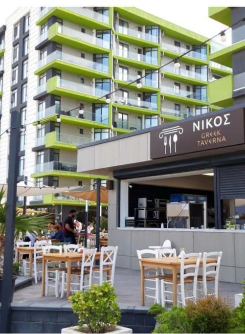 Alezzy Beach Apartament Prima Linie La Mare Năvodari Buitenkant foto